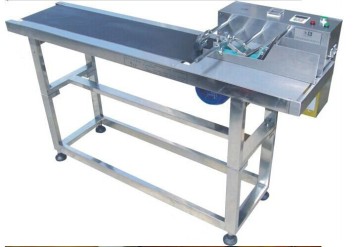 Paging macine for inkjet printer printing of labels