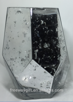 The new design of high-quality glass hurricane vases