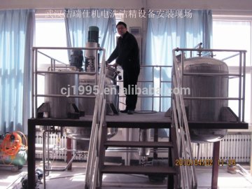Stainless steel electrical heating emulsifying tank with emulsifying pump