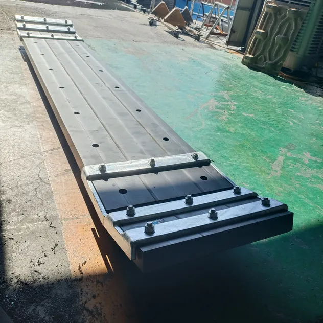 PE 1000 Sliding UHMWPE Fender Pads for Marine Fender Fortune500 China Supplier