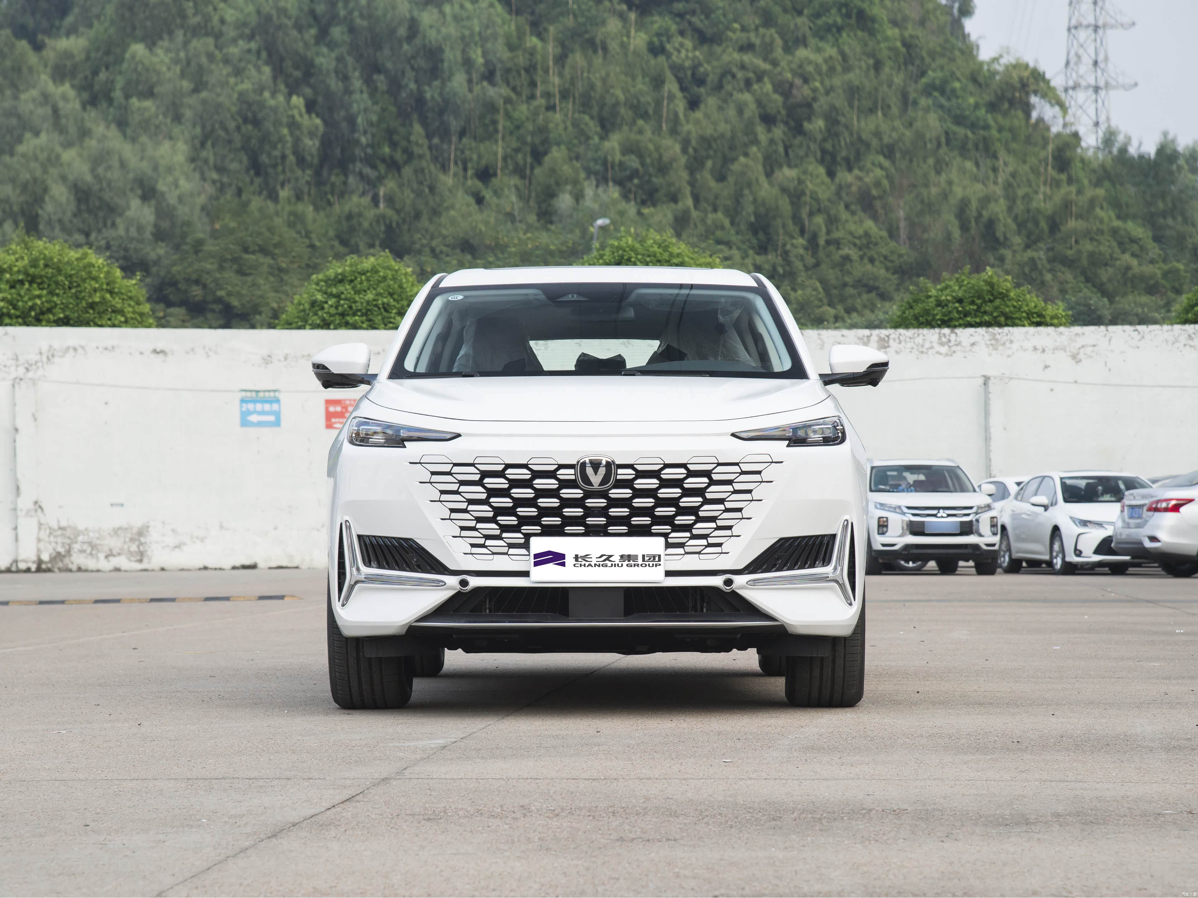 Changan UNI-K -2 Changan UNI-K -2