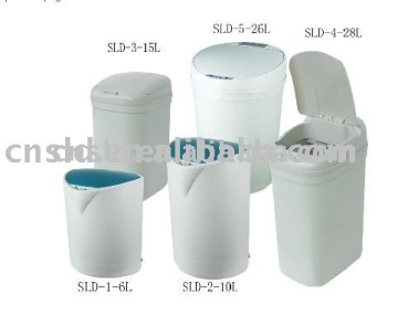 plastic dustbin