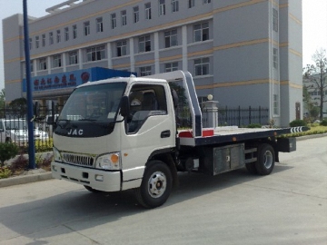 semi pick up truck tow truck