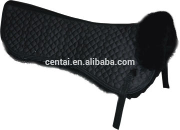 Sheepskin numnah saddle pad