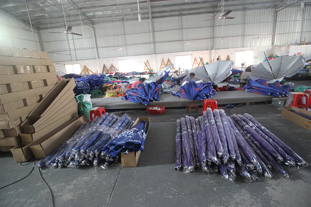 Wholesale Cheap Factory Price High Quality 6 Ft Parasol Portable Fold Outdoor Parasol