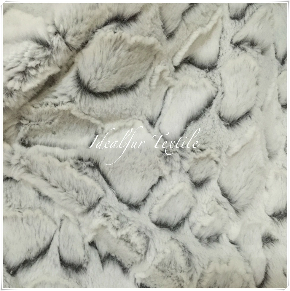 100% Polyester Soft PV Plush Fur with Discharge