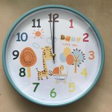 Kids Giraffe-Shaped Wall Clock - 30cm Round Timepiece from China