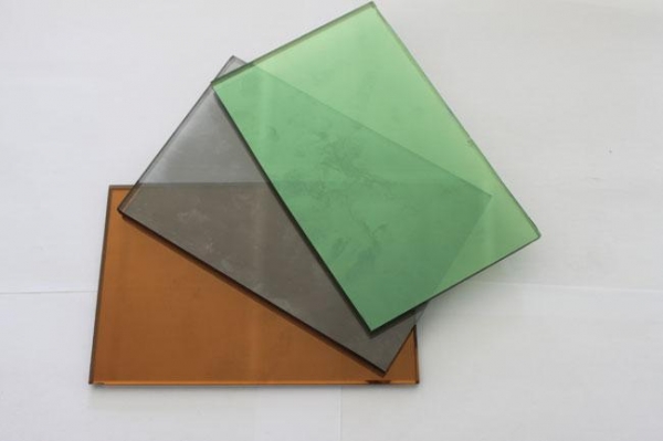 زجاج مصقول float glass