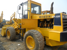 USED KOMATSU WA320 LOADER