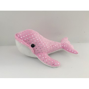 Плюшевый кит для ребенка