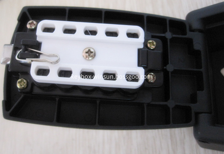 wall mounted lock box for keys