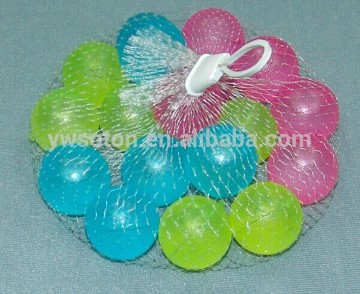 plastic round ice cubes