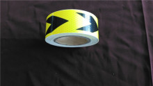 black arrow style on reflective sheeting