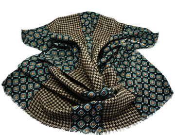Worstd Stock Pure Wool Printed Shawl