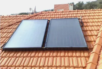 flat plate thermosiphon solar water heater manufacturer & active solar water heating system