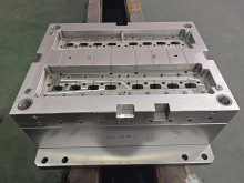 Precision Plastic Injection SG Mold