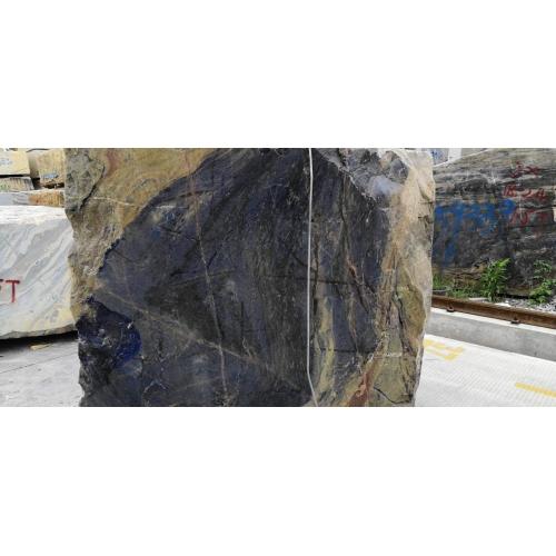 Blok besar sodalite sangat biru