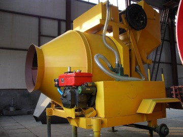 portable small diesel concrete mixer with hopper