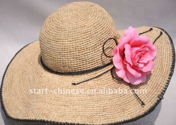 Women`s raffia sun hat