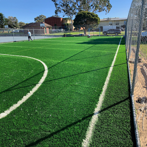 Calcio di calcio erba artificiale