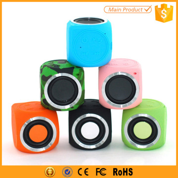 portable shower bluetooth speaker waterproof with hook