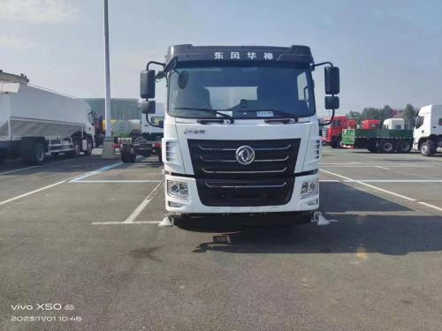 Dongfeng 12 CBM Wassertankwagen -LKW