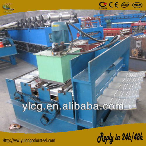 High quality roof sheet crimping curved machine in botou