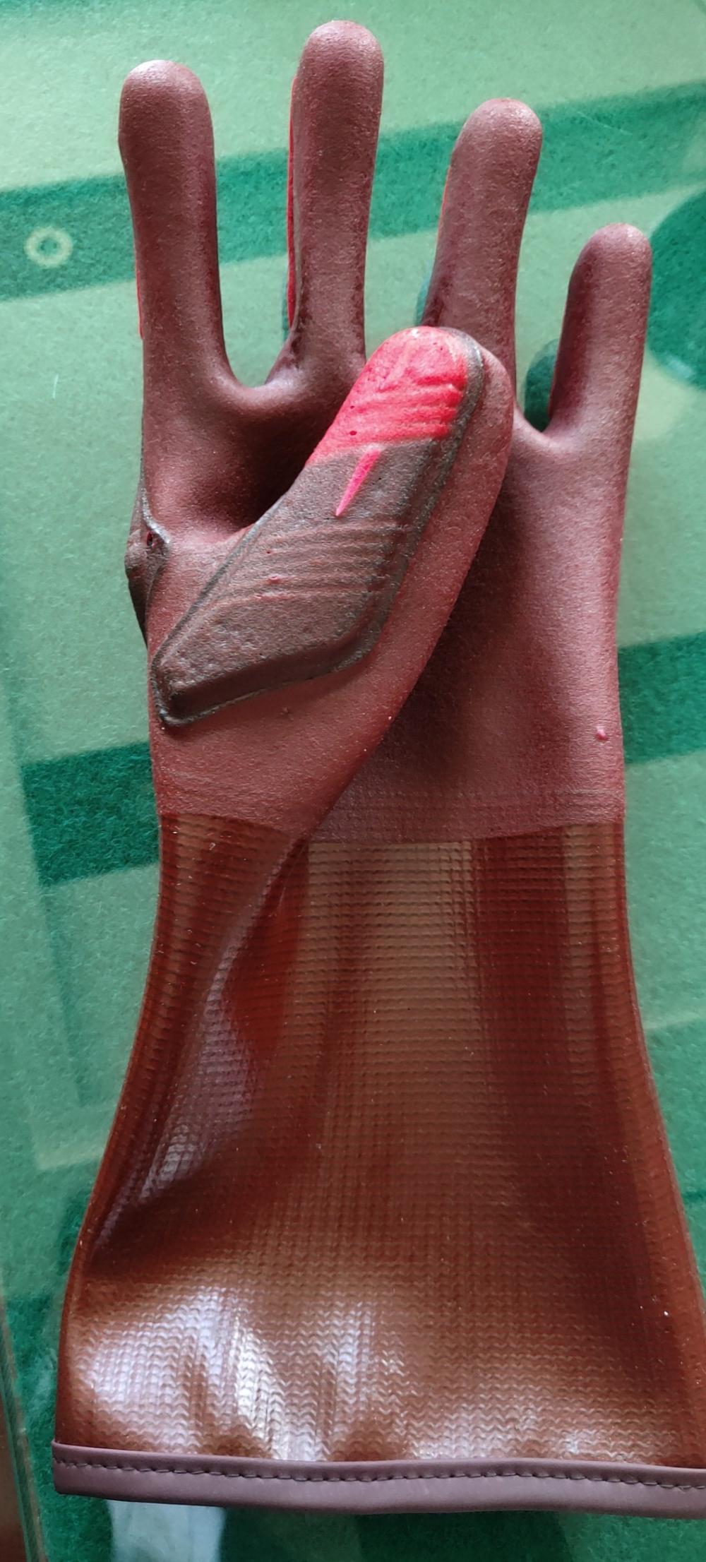 Czerwona rękawica powlekana PCV tpr z pełnym tyłu strażnika dłoni
