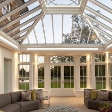 Luxury Conservatories: Transparent Glass Sun Rooms and Aluminum Alloy Cold Glazing Sun Rooms