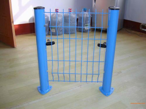 PVC Coated Wire Mesh Fence with Post