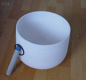 Crystal singing bowl for healing mediation sound therapy