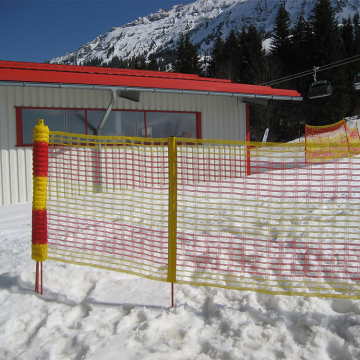 Plastic Fence Net Safety Barrier for Snow Slopes and Ski Trails