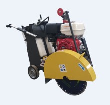 Diesel concrete floor cutting machine