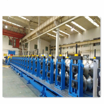 Gorong-gorong Bergelombang W Beam Roll Forming Line