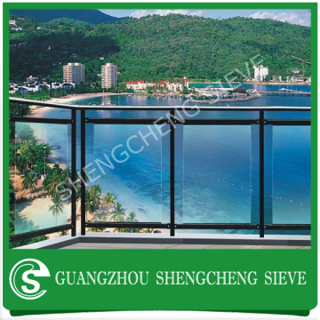 Swimming pool fence/ glass pool fencing