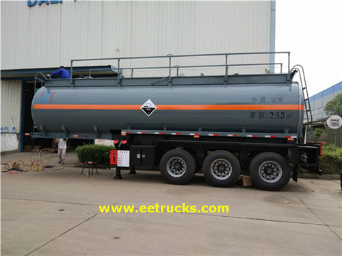 Tri-axle 7000 gallon sulfuri acid trailer