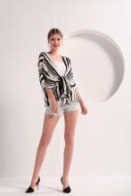 Black and White Stripe Short Sleeve Kimono
