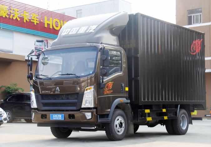 Cheap price HOWO 4x2 light duty 6 tons van cargo truck