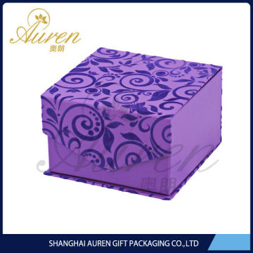 Customized luxury cardboard magnetic closure flat pack gift box