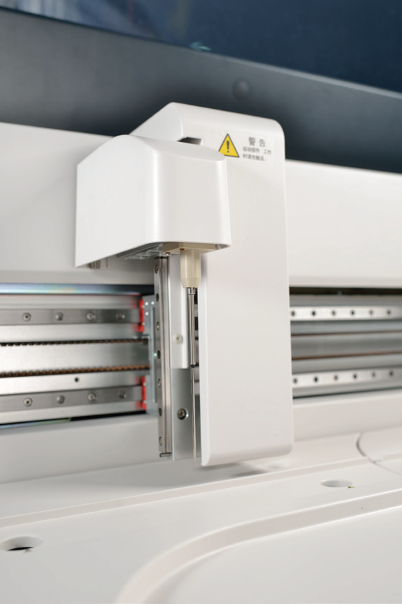 Chemiluminescence Immunoassay System Analyzer