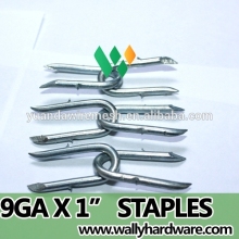 Fence Staple with Notch / Barbed staples