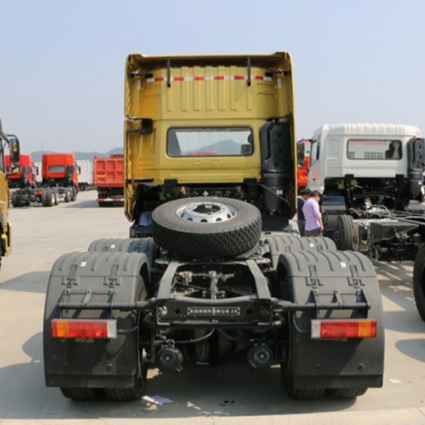 العلامة التجارية New10 Wheelers 6*4 Dongfeng Tractor Truck