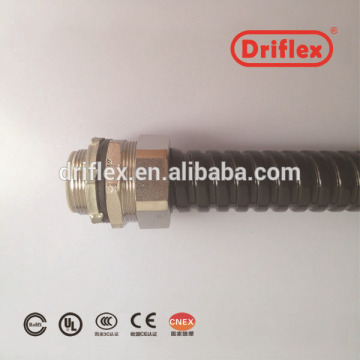 Vacuum jacketed flexible metal conduit
