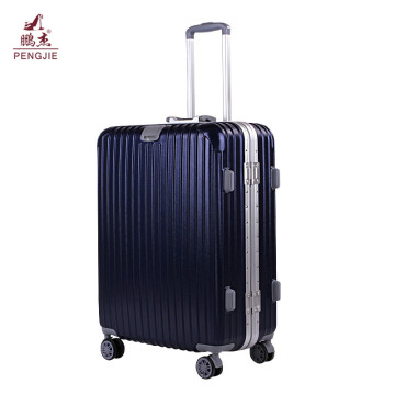 Large capacity long distance travel hard luggage