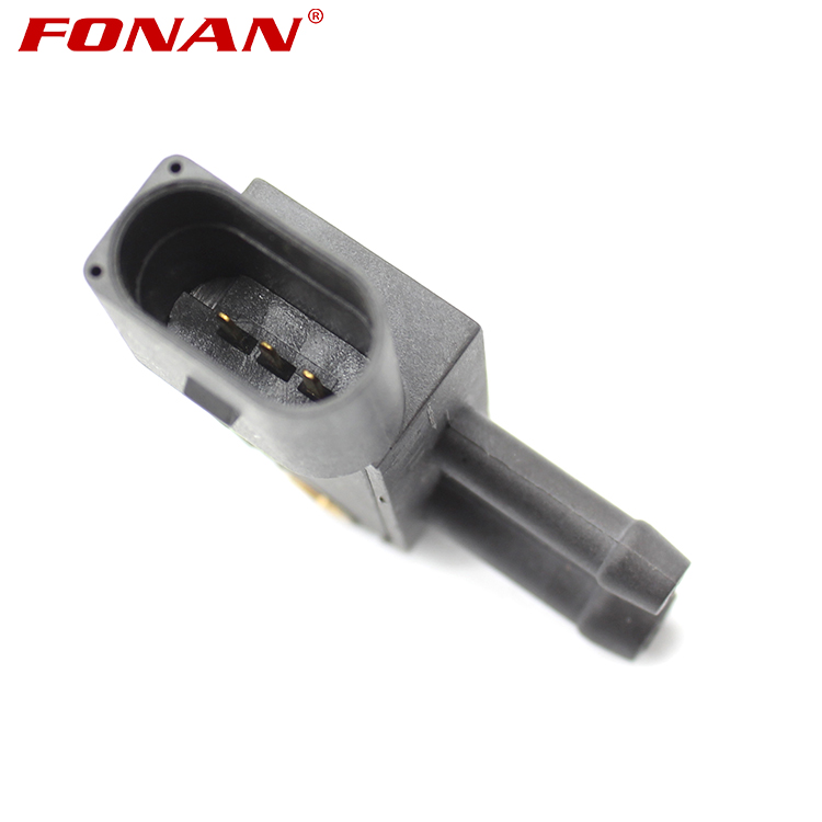 03G906051A DPF Differential Pressure Sensor For VW Volkswagen Golf Passat Variant Polo Scirocco 076906051A