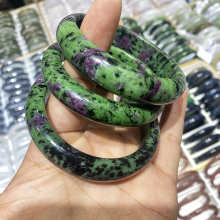 High Quality Natural Ruby Zoisite Jade Crystal Bracelet for Gifts