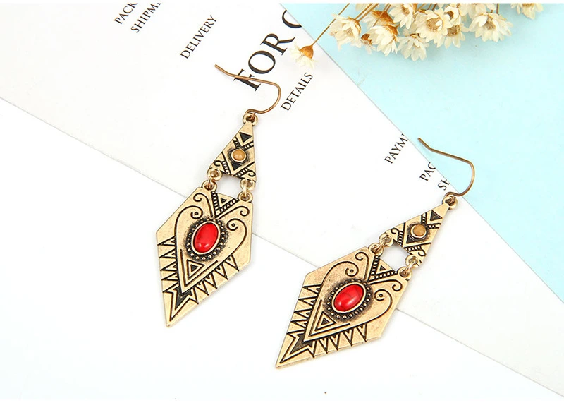 Retro Temperament Rhombus Shaped Earrings Bohemian Fashion Earrings for Women Gift