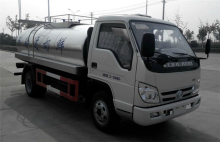 Forland 4 m3 fresh milk tank truck