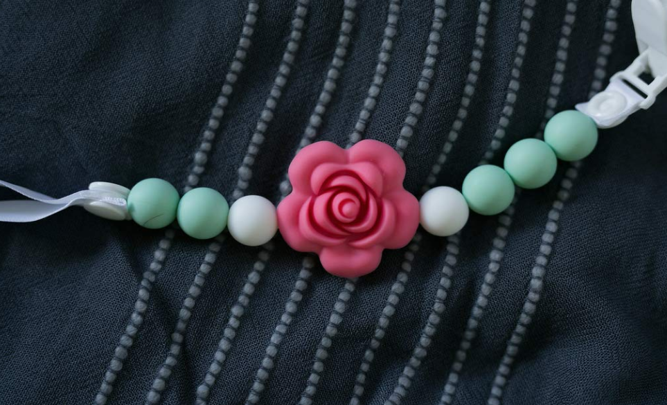 BPA Free Rose Beads Silicone Beading Clips Pacifier