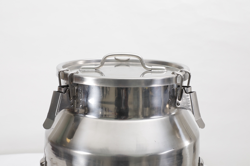 Stainless Steel Milk Bucket With Lid 3